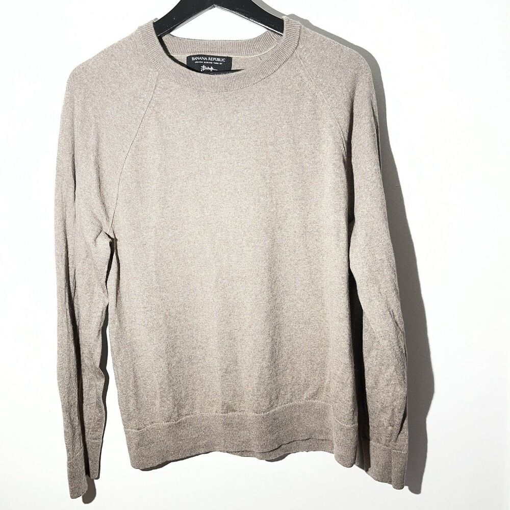 Banana Republic Italian 100% Merino wool Sweater Men L Crew Neck capsule Office